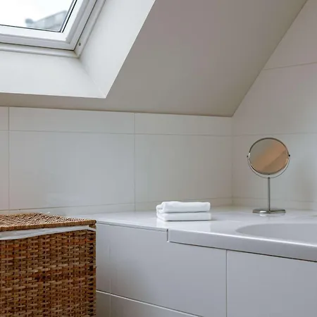 Apartment Huswell - Spacious 3-bedroom In Ostend