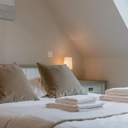 Apartment Huswell - Spacious 3-bedroom In